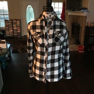NWOT black and white flannel shirt.